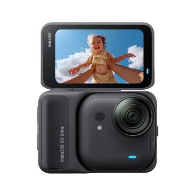 Insta360 GO Ultra kamera sportowa Creator Bundle, układ AI 5 nm do wideo 4K60fps, czujniki 1/1,28″ - Czarny